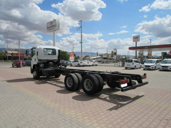 2016 MODEL ISUZU 3 DİNGİL 10 TEKER ŞASE TORA AC