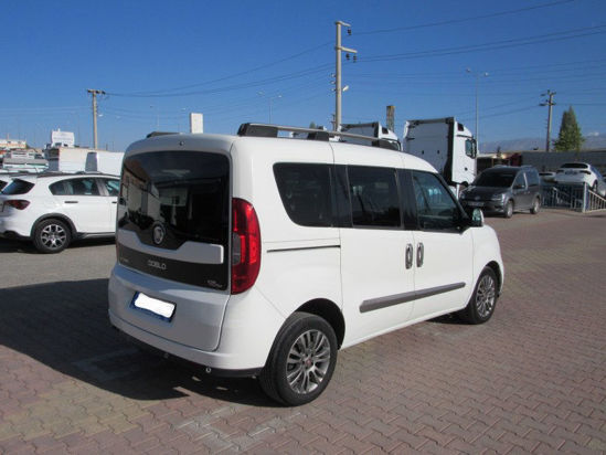 2017 FIAT DOBLO COMBI 1.6 M.JET PREMIO 105 HP