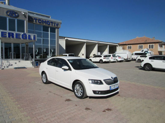 2015 MODEL SKODA OCTAVIA 1.6 TDI STYLE CR DSG