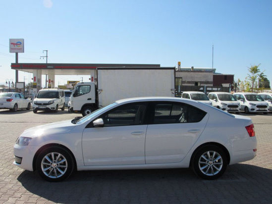 2015 MODEL SKODA OCTAVIA 1.6 TDI STYLE CR DSG