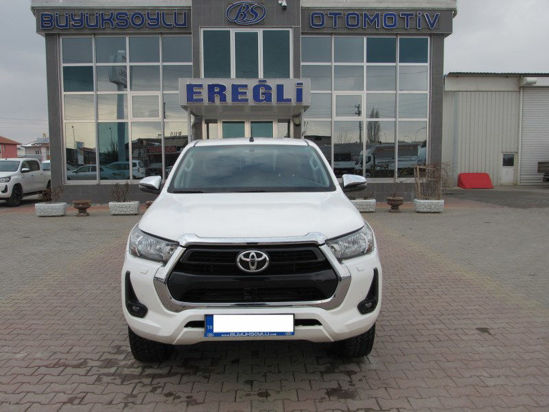 2021 MODEL TOYOTA HILUX 2.4 4X2 ADVENTURE